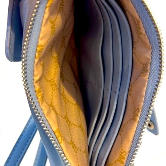 Steve Madden Bretty Blue Haze Clutches & Wallets - Picture 5 of 5